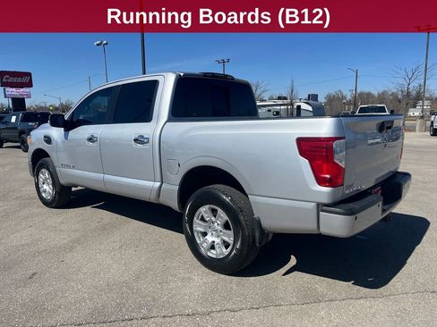 Used 2017 Nissan Titan SV AWD/4WD image 3