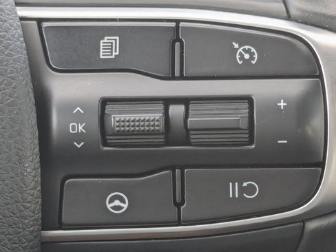 Used 2022 Kia K5 GT-Line FWD image 32