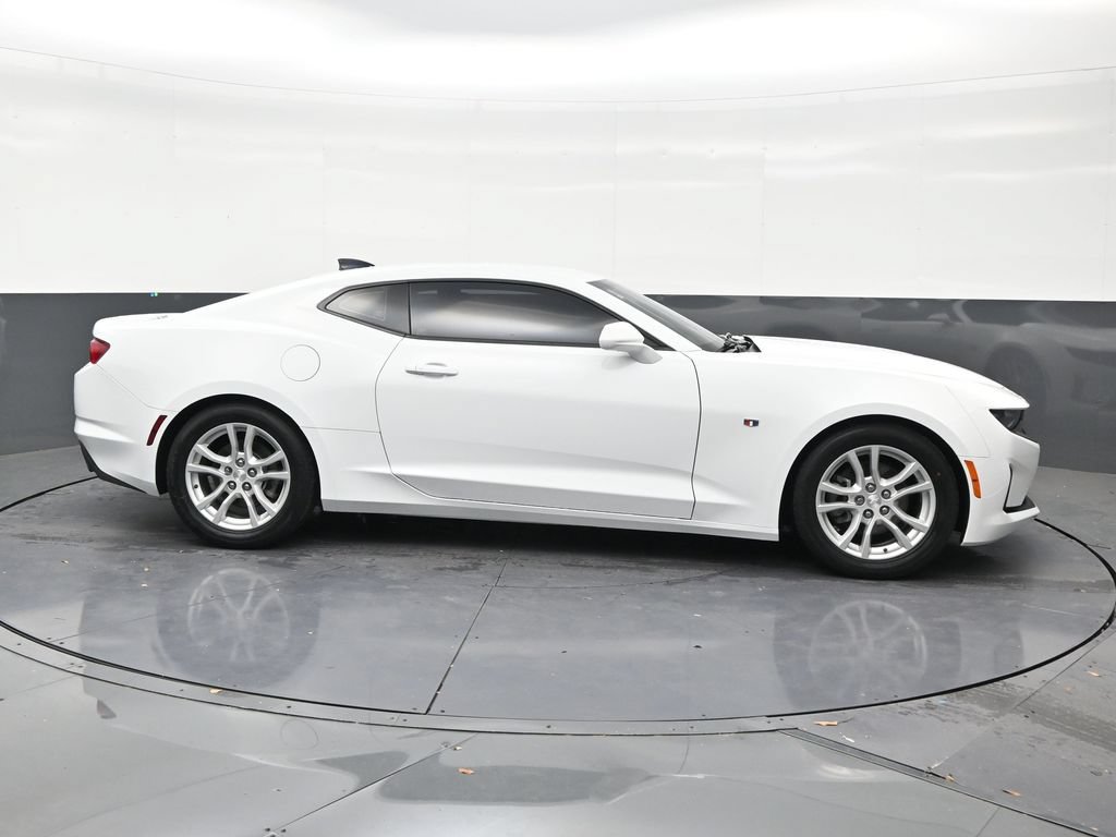 Used 2022 Chevrolet Camaro LS RWD image 6