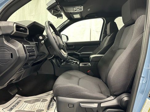 Used 2025 Toyota 4Runner SR5 image 14