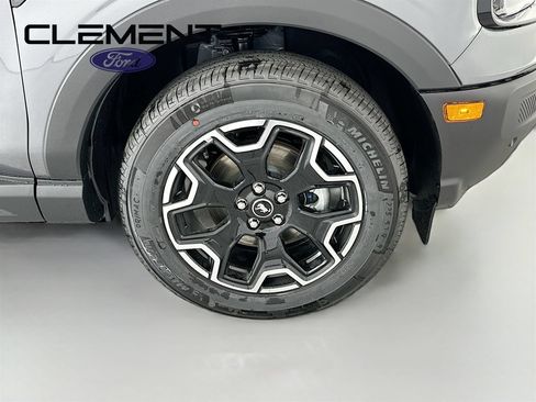 New 2026 Ford Bronco Sport Outer Banks w/ Outer Banks Tech Package+ AWD/4WD image 33
