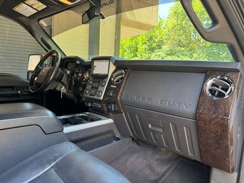 Used 2013 Ford F350 Platinum AWD/4WD image 28