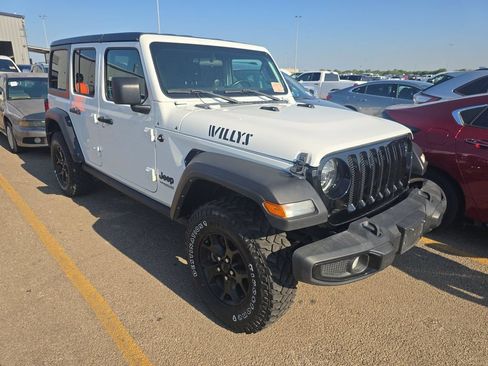 Used 2022 Jeep Wrangler Unlimited Sport AWD/4WD image 3