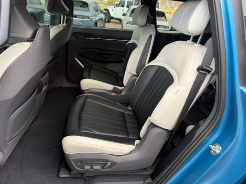 Used 2024 Kia EV9 GT-Line AWD/4WD image 4