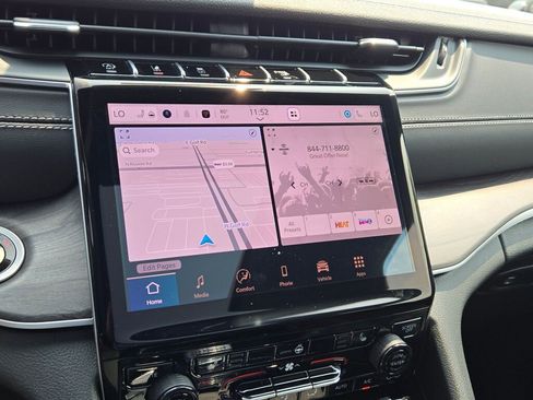 New 2025 Jeep Grand Cherokee Limited image 30