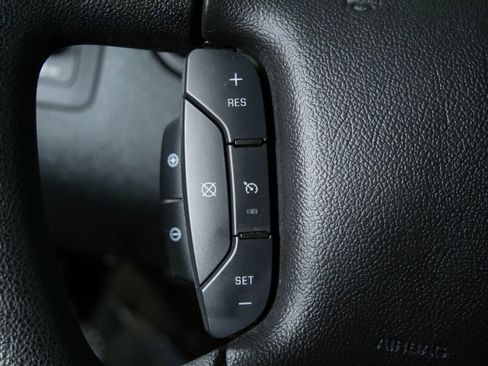 Used 2016 Chevrolet Impala LT FWD image 25