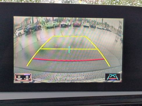 Used 2022 Lexus ES 300h w/ Premium Package image 22