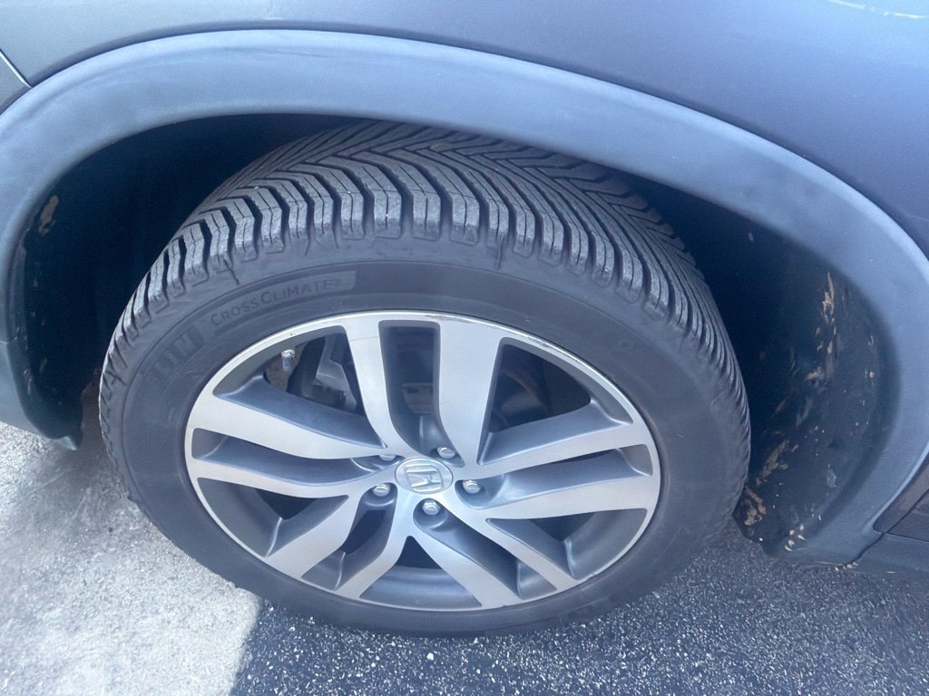 Used 2016 Honda Pilot Elite image 5