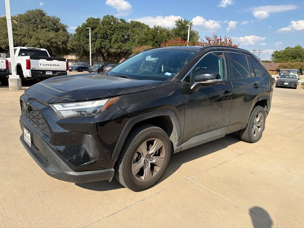 Used 2023 Toyota RAV4 XLE FWD image 1