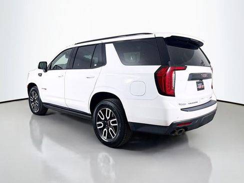 Used 2023 GMC Yukon AT4 w/ AT4 Premium Package AWD/4WD image 6