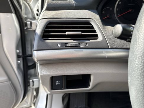 Used 2008 Honda Accord EX image 38