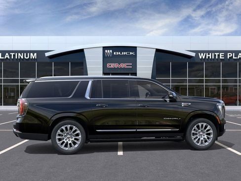 New 2026 GMC Yukon XL Denali w/ Sun & Power Step Package image 5