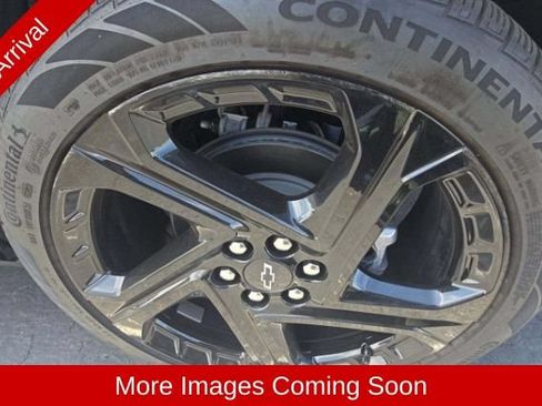 Used 2024 Chevrolet Equinox EV RS FWD image 7