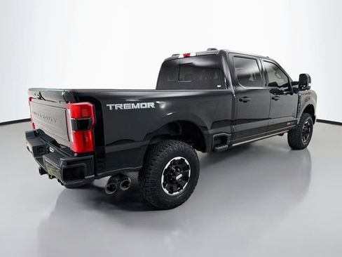 Certified 2026 Ford F350 Platinum w/ Tremor Off-Road Package AWD/4WD image 7