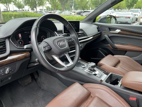 Used 2019 Audi Q5 2.0T Premium Plus w/ Premium Plus Package AWD/4WD image 17