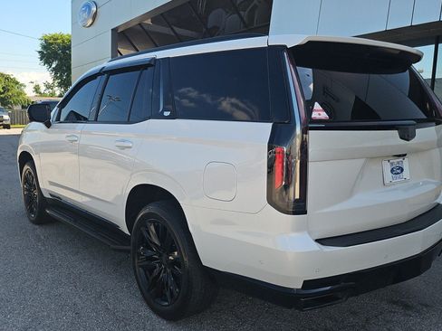 Used 2023 Cadillac Escalade Sport Platinum AWD/4WD image 3