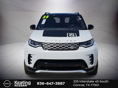 Used 2023 Land Rover Discovery Metropolitan Edition image 9