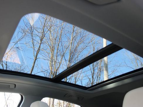 New 2025 Audi Q5 2.0T Premium Plus image 18