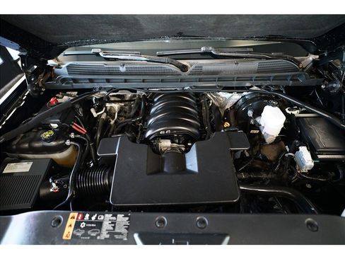 Used 2017 Chevrolet Silverado 1500 LT w/ True North Edition AWD/4WD image 10