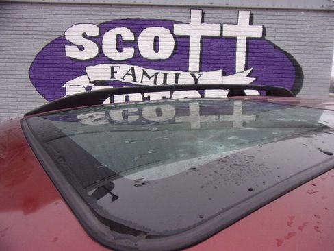 Used 2010 Subaru Forester 2.5X Premium image 2