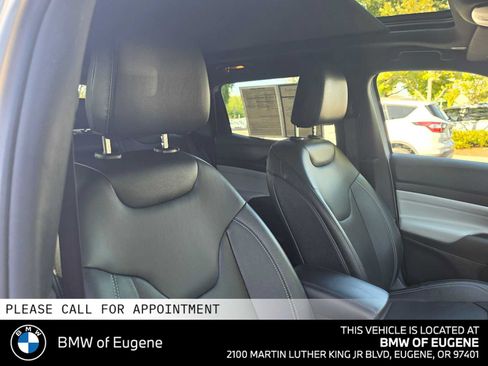 Used 2025 Jeep Compass Limited w/ Elite Group AWD/4WD image 13