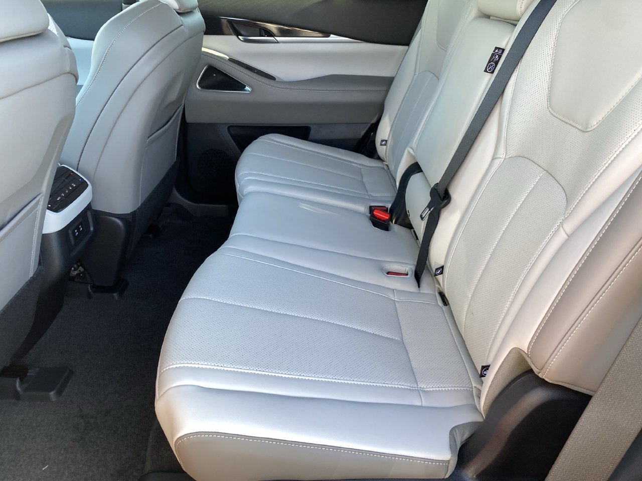 New 2027 INFINITI QX65 Sport AWD/4WD image 14