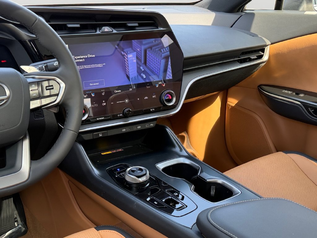 Used 2024 Lexus RZ 300e Premium FWD image 14