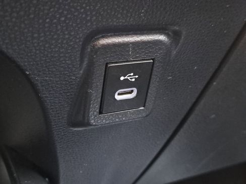 Certified 2023 Toyota Corolla LE image 17