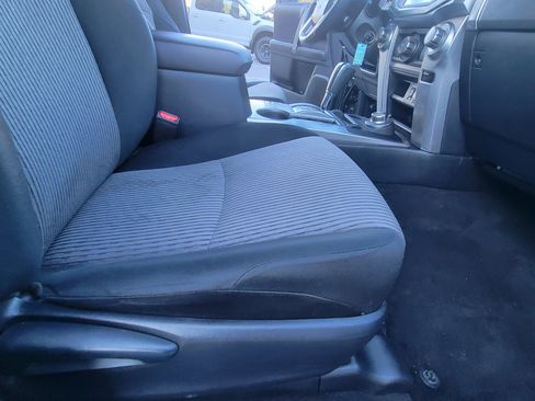 Used 2018 Toyota 4Runner SR5 image 50