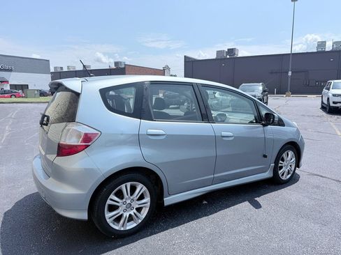 Used 2011 Honda Fit Sport image 4