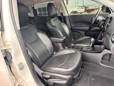 Used 2020 Jeep Compass Limited FWD image 26