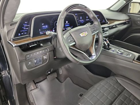 Used 2024 Cadillac Escalade ESV Sport Platinum AWD/4WD image 19