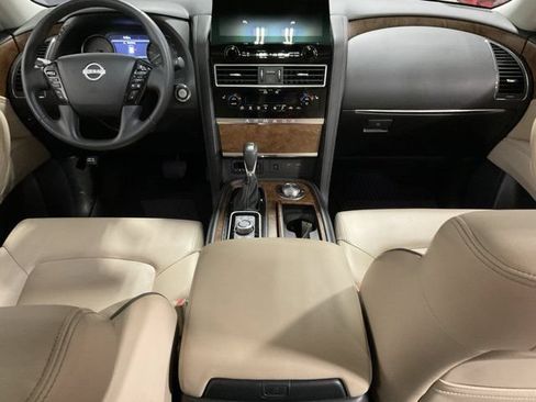 Used 2022 Nissan Armada SL w/ Captain's Chairs Package AWD/4WD image 27