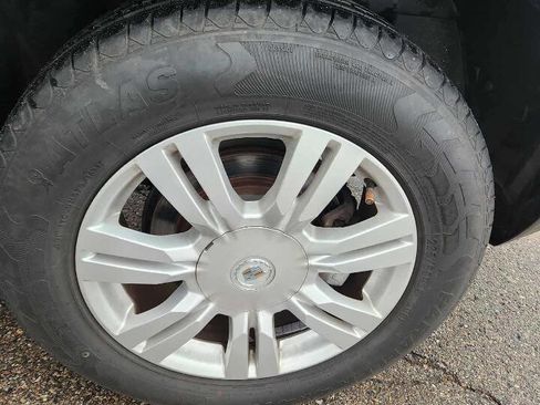 Used 2010 Cadillac SRX 2WD image 26