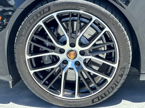 Certified 2023 Porsche Panamera 4S AWD/4WD image 25