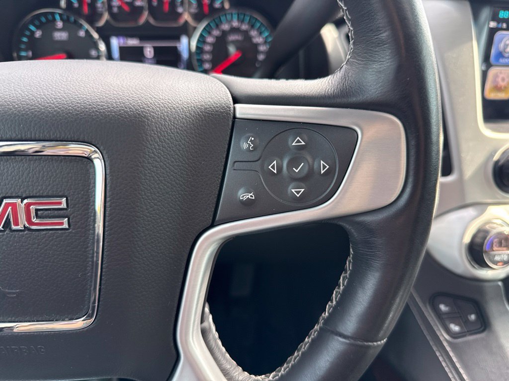 Used 2017 GMC Yukon SLT AWD/4WD image 19