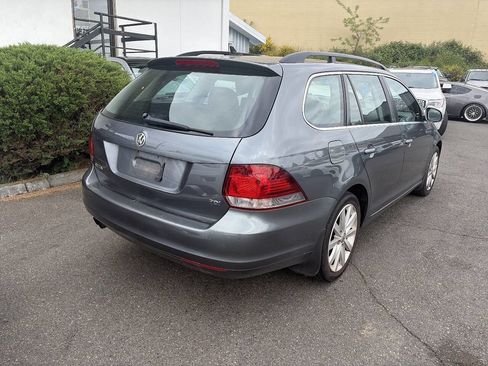 Used 2012 Volkswagen Jetta TDI FWD image 3