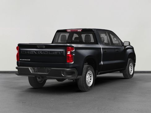 Used 2023 Chevrolet Silverado 1500 LT Trail Boss w/ Convenience Package II AWD/4WD image 2