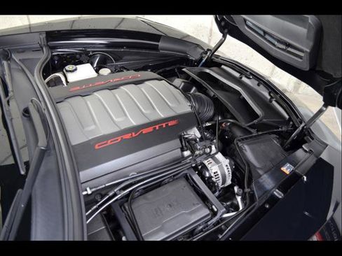 Used 2017 Chevrolet Corvette Stingray Coupe image 22