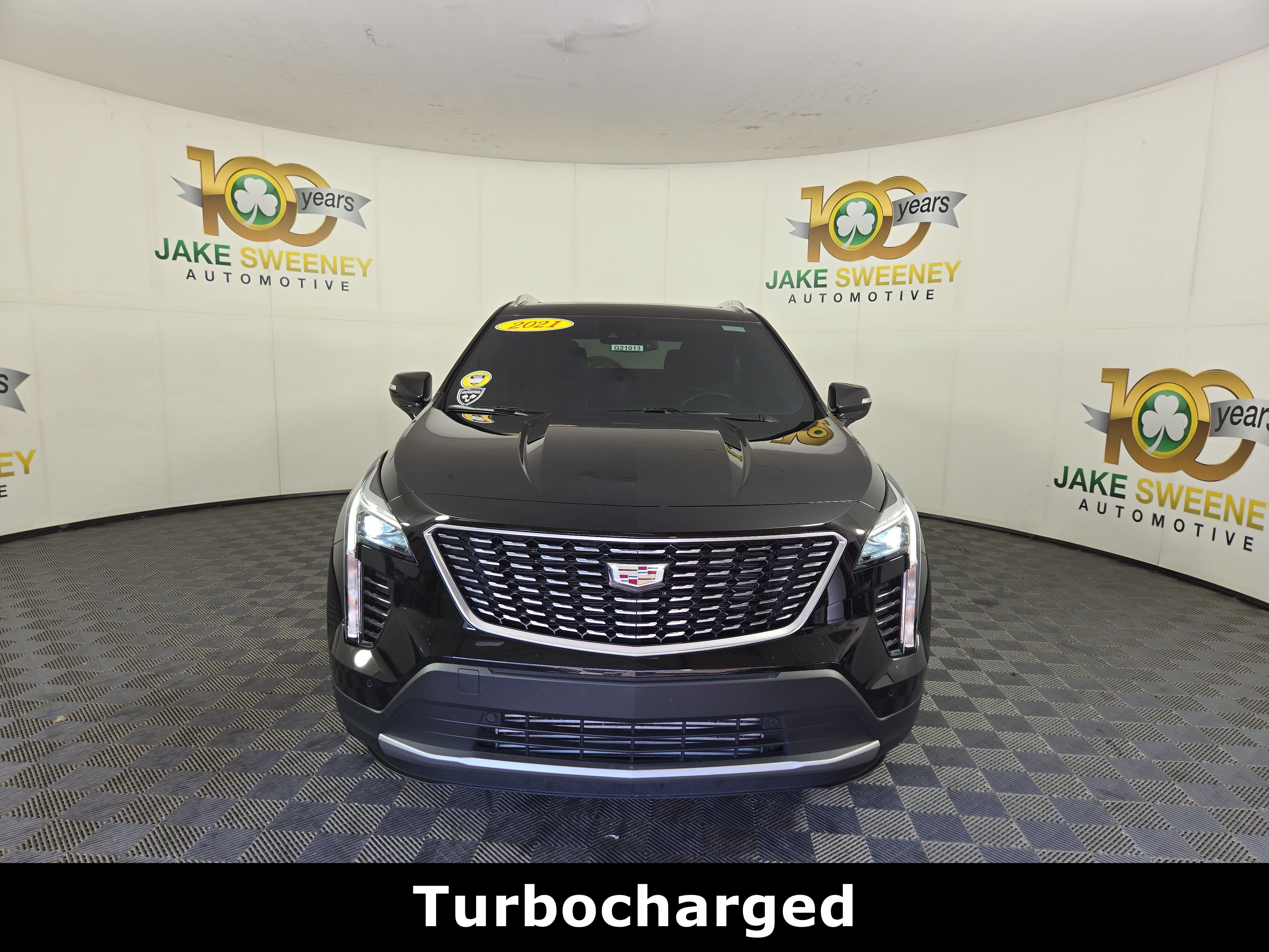 Certified 2021 Cadillac XT4 Premium Luxury w/ Cold Weather Package FWD image 2