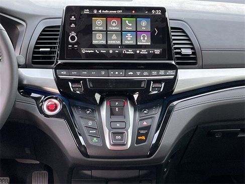New 2026 Honda Odyssey Touring image 15