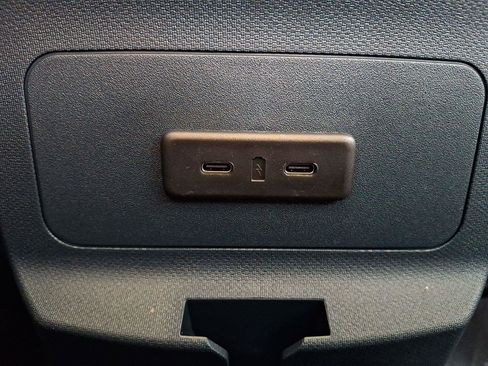 New 2025 Ford Maverick XLT image 7