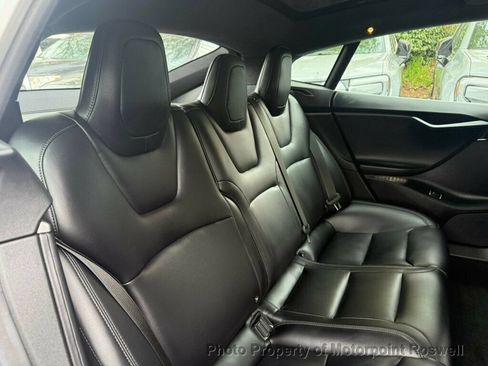 Used 2018 Tesla Model S 100D AWD/4WD image 14