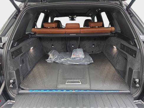 New 2026 BMW X5 xDrive50e w/ Executive Package AWD/4WD image 12
