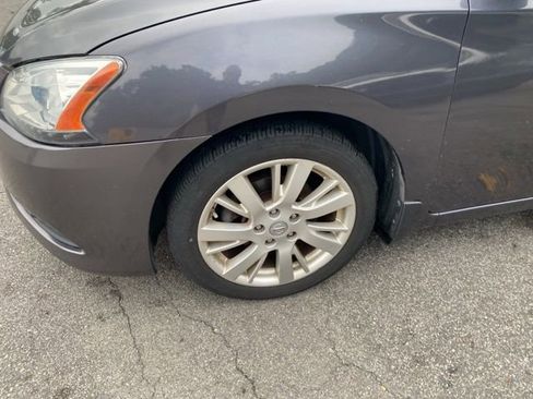 Used 2013 Nissan Sentra SL w/ Premium Pkg image 5