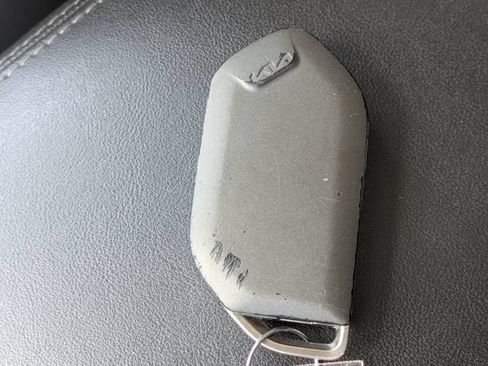 Used 2024 Kia Sorento S FWD image 32