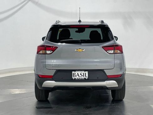 Used 2024 Chevrolet TrailBlazer LT w/ Driver Confidence Package AWD/4WD image 12