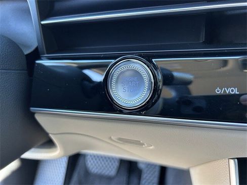 New 2026 Genesis GV70 2.5T Select image 34