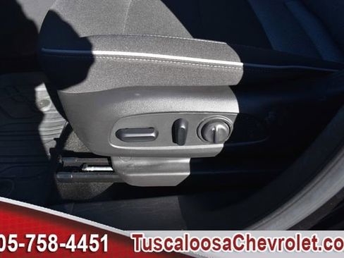 Used 2023 Chevrolet TrailBlazer LT w/ Convenience Package image 19
