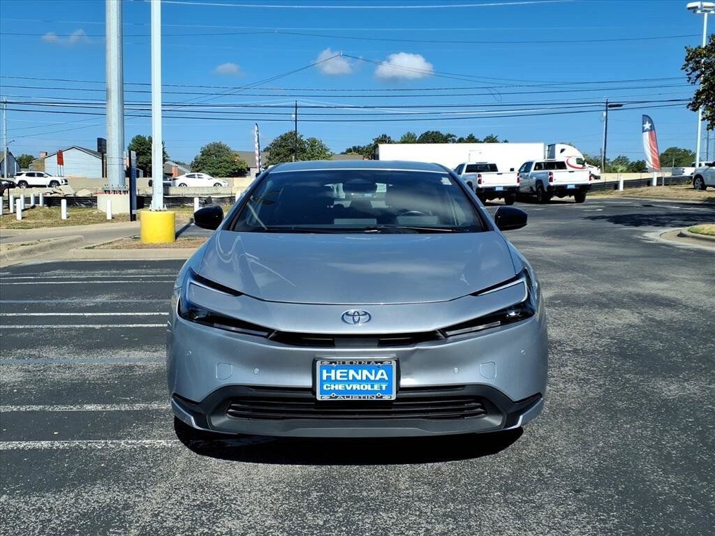 Used 2023 Toyota Prius LE FWD image 13